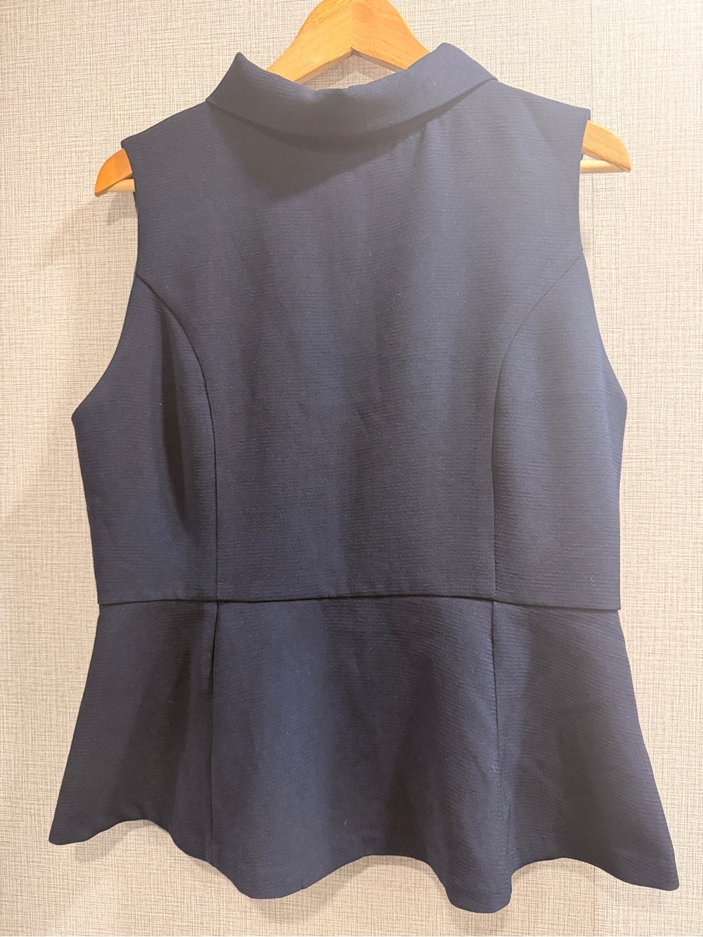 Harlyn Brand Sleeveless Peplum Top - Navy Size Large